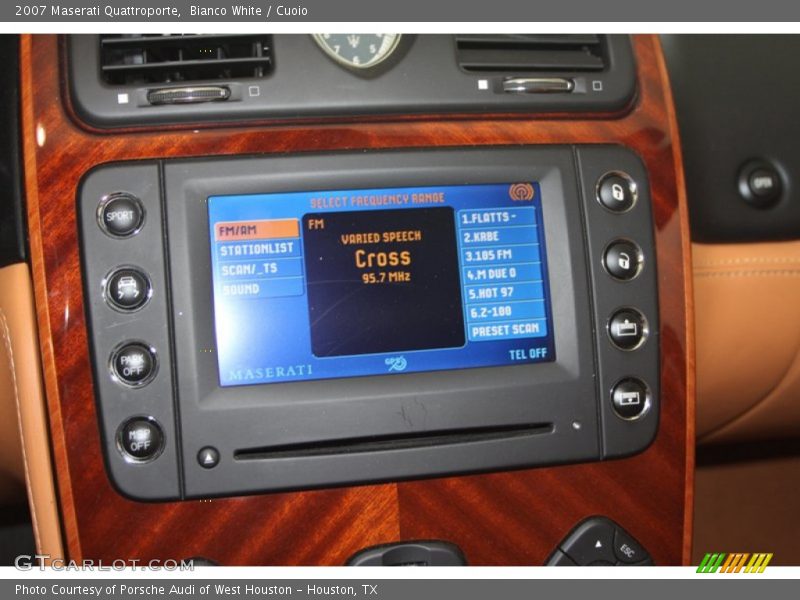 Bianco White / Cuoio 2007 Maserati Quattroporte