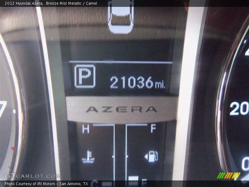 Bronze Mist Metallic / Camel 2012 Hyundai Azera