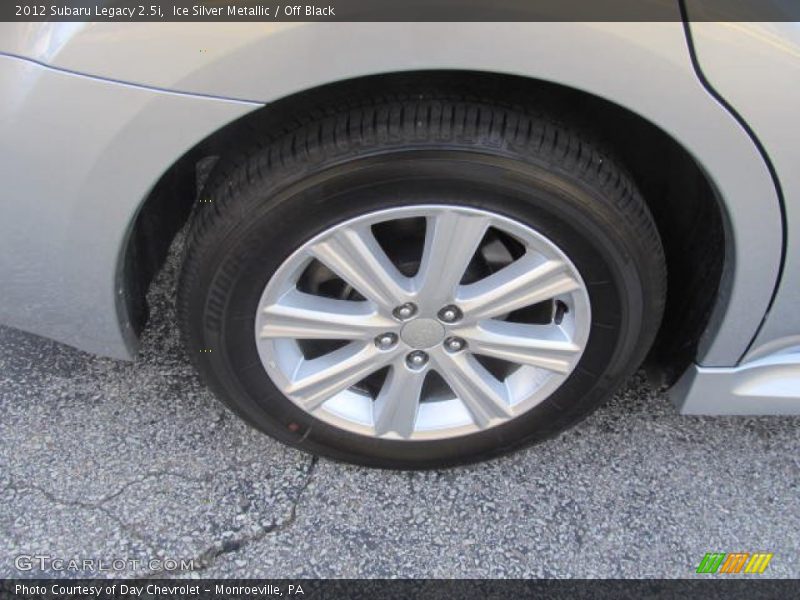 Ice Silver Metallic / Off Black 2012 Subaru Legacy 2.5i