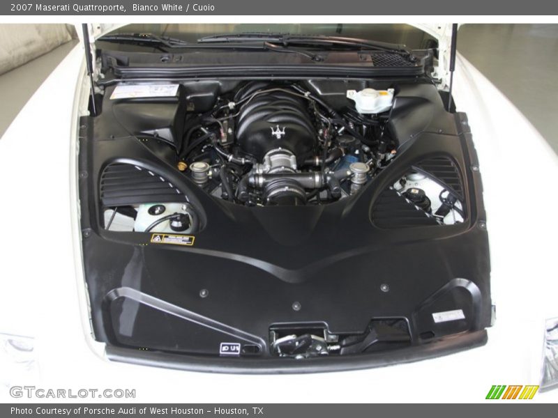 Bianco White / Cuoio 2007 Maserati Quattroporte