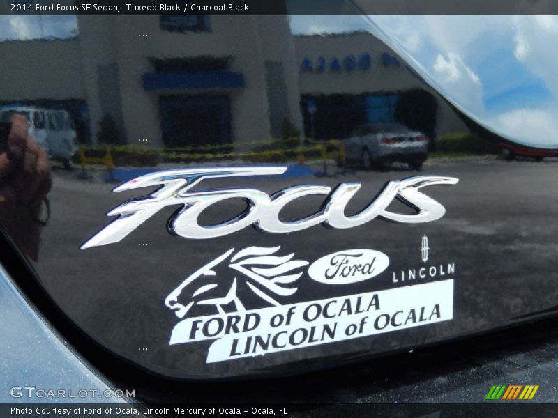 Tuxedo Black / Charcoal Black 2014 Ford Focus SE Sedan
