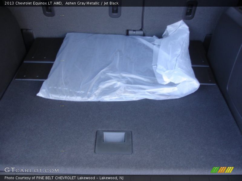 Ashen Gray Metallic / Jet Black 2013 Chevrolet Equinox LT AWD