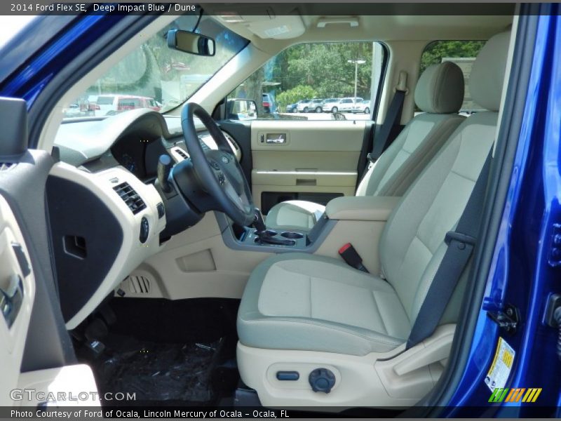 Front Seat of 2014 Flex SE