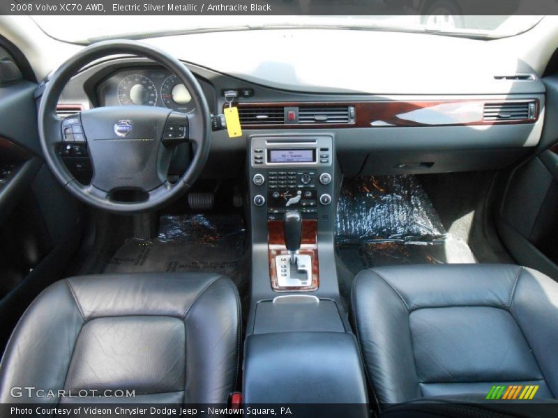 Electric Silver Metallic / Anthracite Black 2008 Volvo XC70 AWD