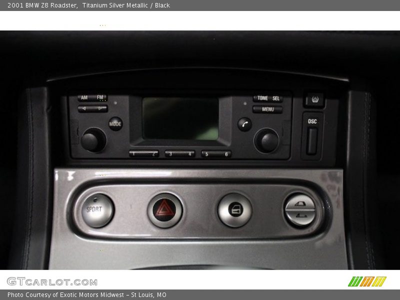 Controls of 2001 Z8 Roadster