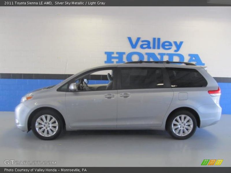 Silver Sky Metallic / Light Gray 2011 Toyota Sienna LE AWD