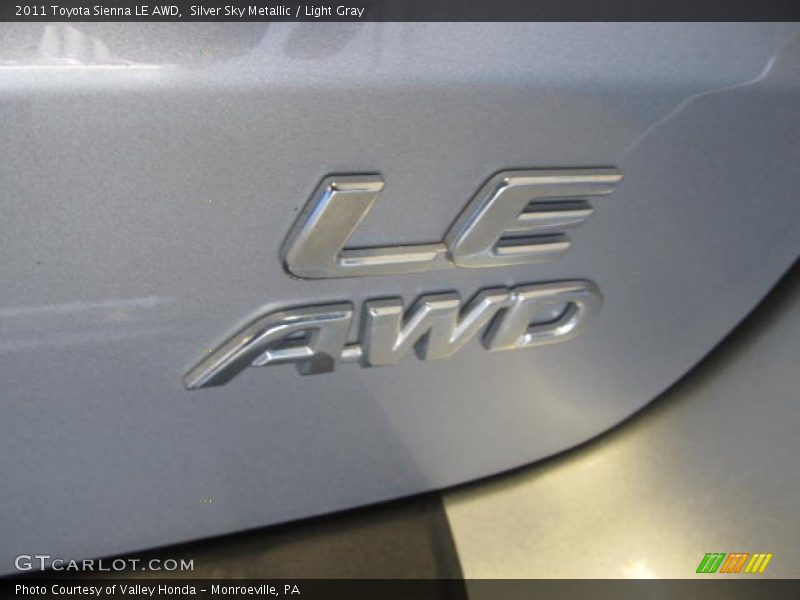 Silver Sky Metallic / Light Gray 2011 Toyota Sienna LE AWD