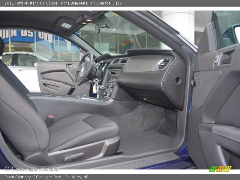 Kona Blue Metallic / Charcoal Black 2011 Ford Mustang GT Coupe