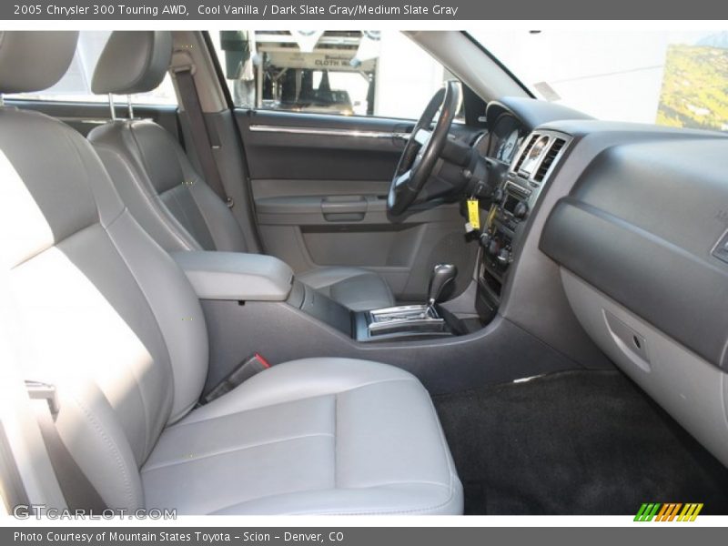 Cool Vanilla / Dark Slate Gray/Medium Slate Gray 2005 Chrysler 300 Touring AWD