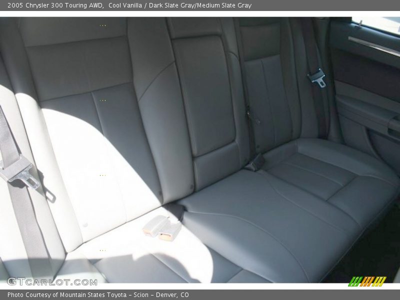 Cool Vanilla / Dark Slate Gray/Medium Slate Gray 2005 Chrysler 300 Touring AWD