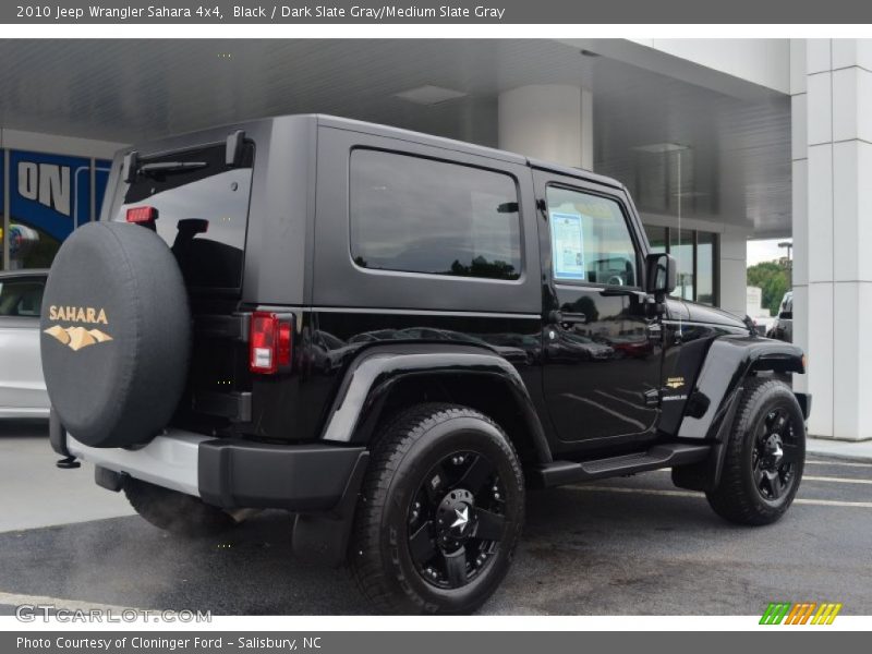 Black / Dark Slate Gray/Medium Slate Gray 2010 Jeep Wrangler Sahara 4x4