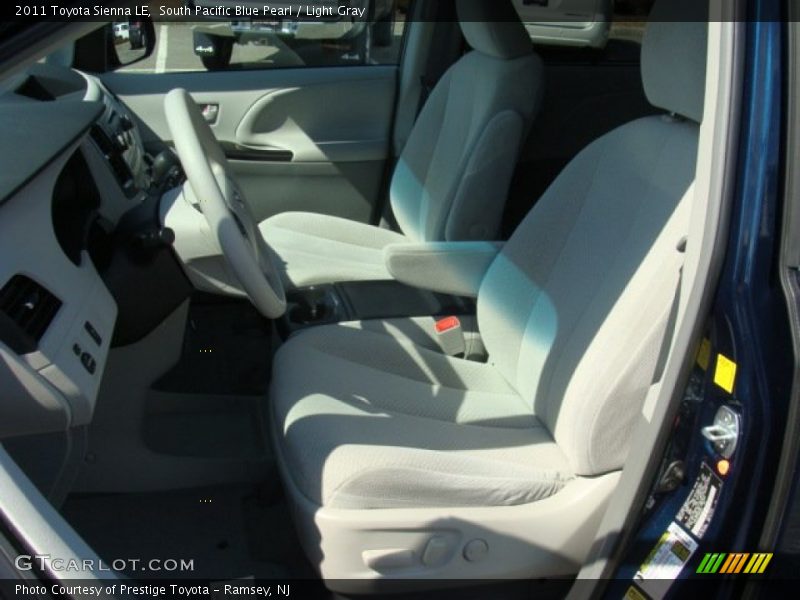 South Pacific Blue Pearl / Light Gray 2011 Toyota Sienna LE