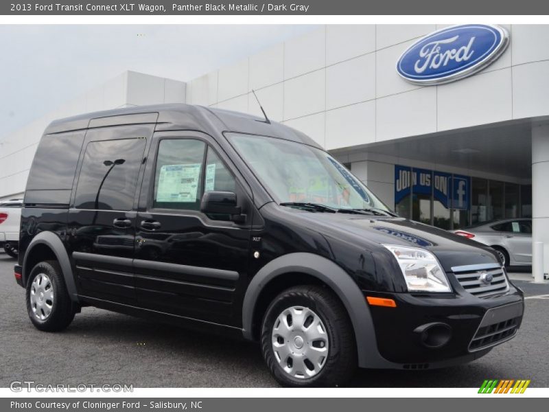 Front 3/4 View of 2013 Transit Connect XLT Wagon