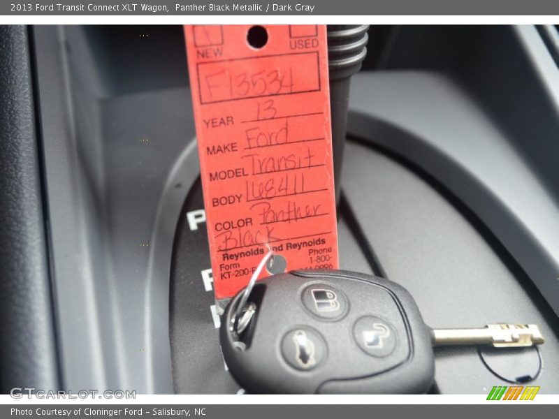 Panther Black Metallic / Dark Gray 2013 Ford Transit Connect XLT Wagon