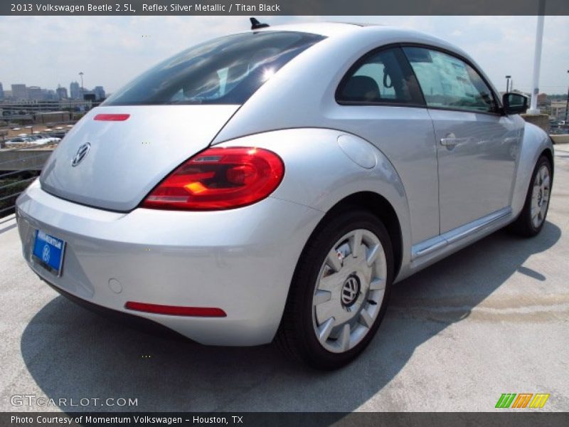Reflex Silver Metallic / Titan Black 2013 Volkswagen Beetle 2.5L