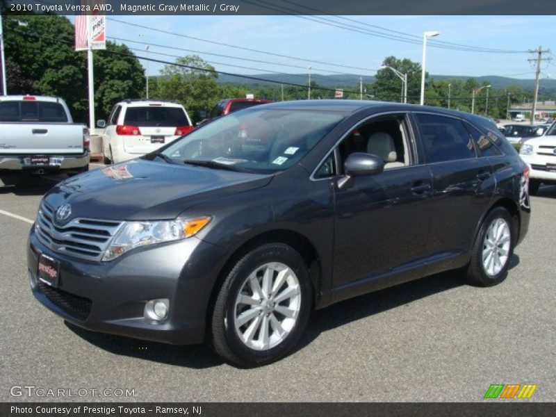 Magnetic Gray Metallic / Gray 2010 Toyota Venza AWD