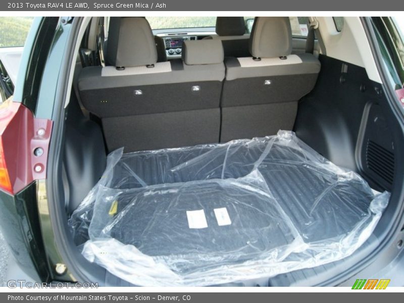 Spruce Green Mica / Ash 2013 Toyota RAV4 LE AWD