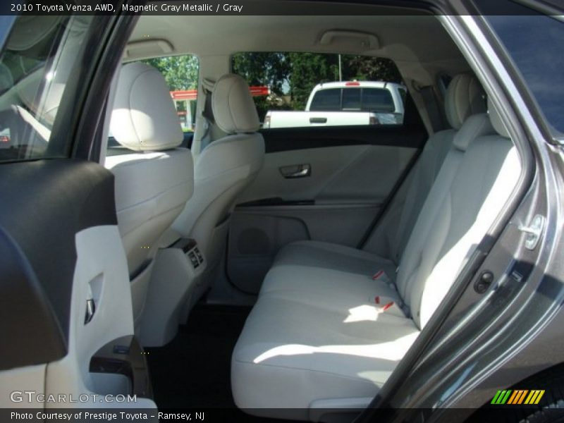 Magnetic Gray Metallic / Gray 2010 Toyota Venza AWD