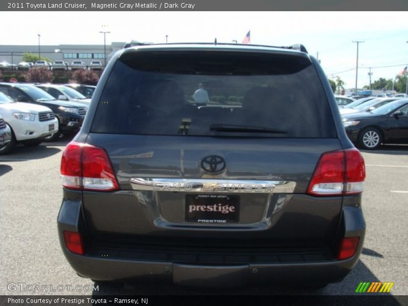 Magnetic Gray Metallic / Dark Gray 2011 Toyota Land Cruiser