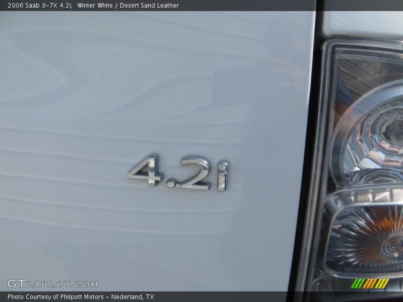 Winter White / Desert Sand Leather 2006 Saab 9-7X 4.2i