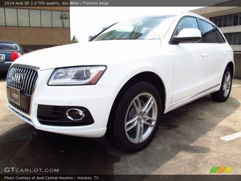 Ibis White / Pistachio Beige 2014 Audi Q5 2.0 TFSI quattro