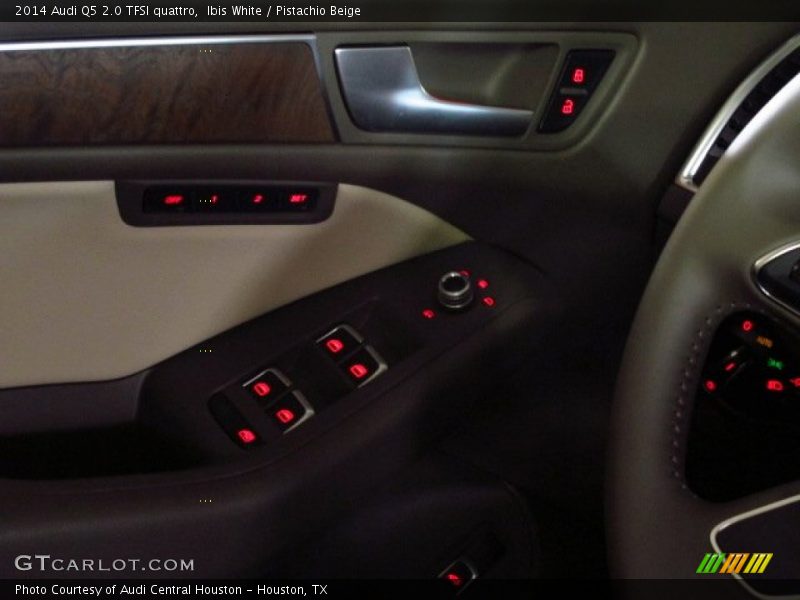 Ibis White / Pistachio Beige 2014 Audi Q5 2.0 TFSI quattro