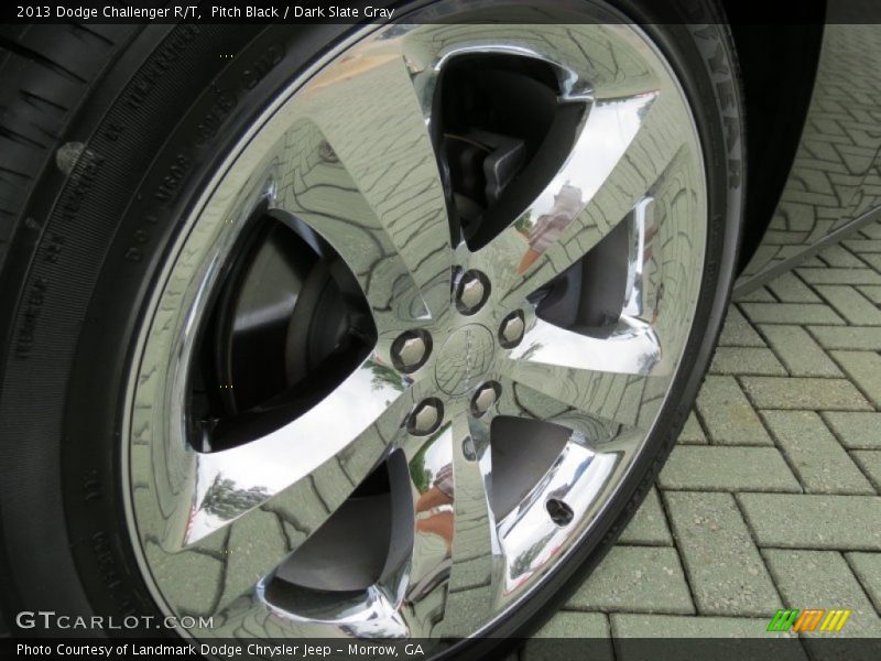 Pitch Black / Dark Slate Gray 2013 Dodge Challenger R/T
