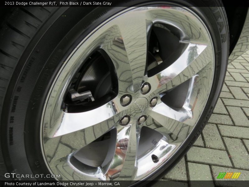 Pitch Black / Dark Slate Gray 2013 Dodge Challenger R/T