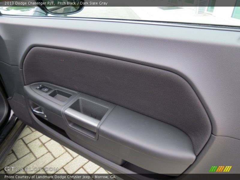 Pitch Black / Dark Slate Gray 2013 Dodge Challenger R/T