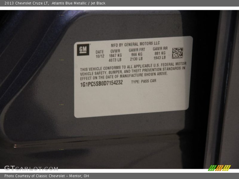 Atlantis Blue Metallic / Jet Black 2013 Chevrolet Cruze LT