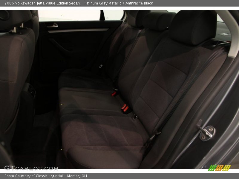 Platinum Grey Metallic / Anthracite Black 2006 Volkswagen Jetta Value Edition Sedan