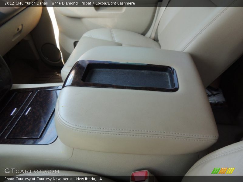 White Diamond Tricoat / Cocoa/Light Cashmere 2012 GMC Yukon Denali
