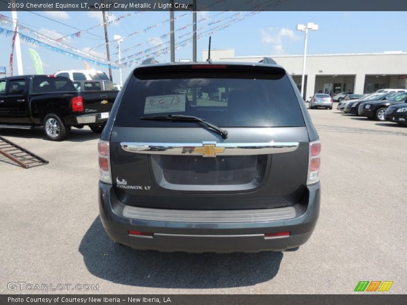 Cyber Gray Metallic / Light Gray 2009 Chevrolet Equinox LT