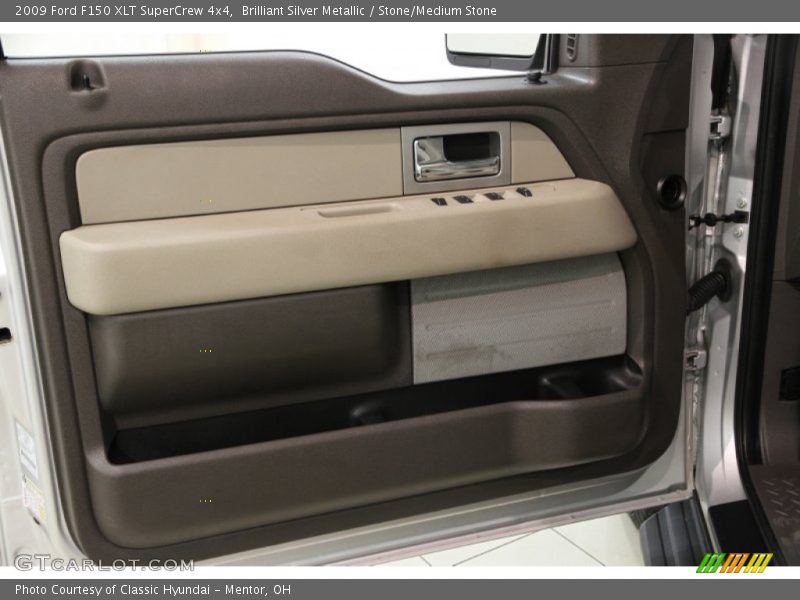 Brilliant Silver Metallic / Stone/Medium Stone 2009 Ford F150 XLT SuperCrew 4x4