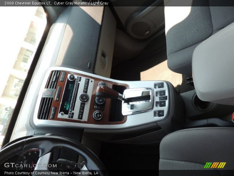 Cyber Gray Metallic / Light Gray 2009 Chevrolet Equinox LT