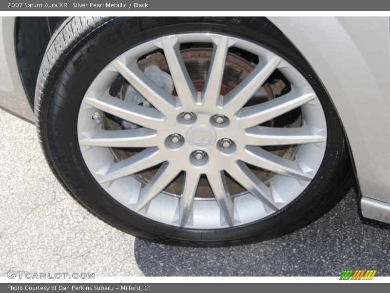Silver Pearl Metallic / Black 2007 Saturn Aura XR