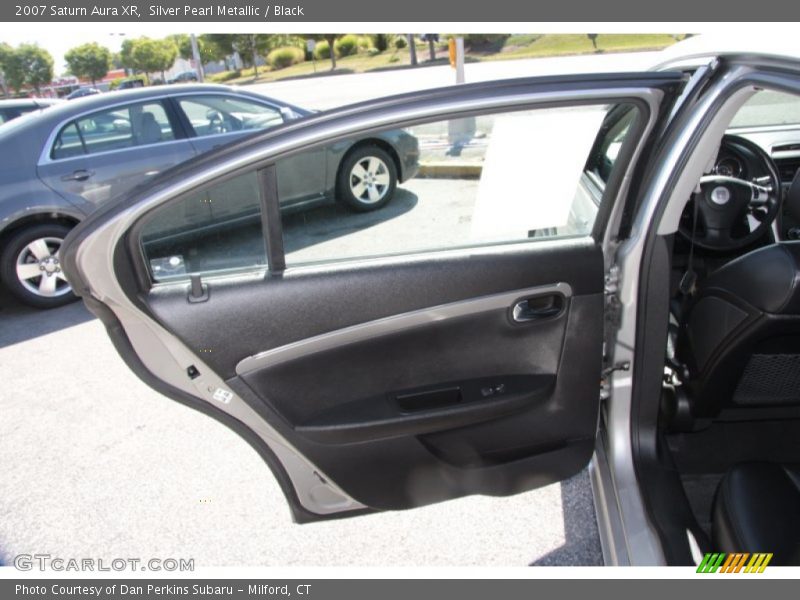 Silver Pearl Metallic / Black 2007 Saturn Aura XR