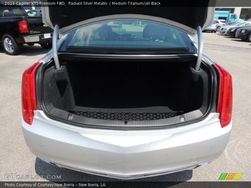 Radiant Silver Metallic / Medium Titanium/Jet Black 2013 Cadillac XTS Premium FWD