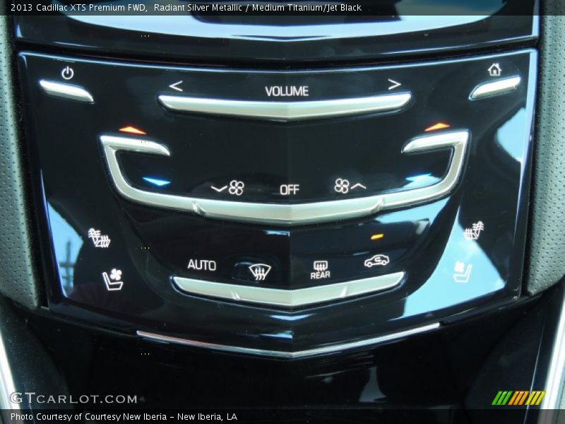 Radiant Silver Metallic / Medium Titanium/Jet Black 2013 Cadillac XTS Premium FWD