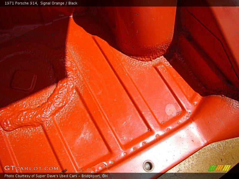 Signal Orange / Black 1971 Porsche 914