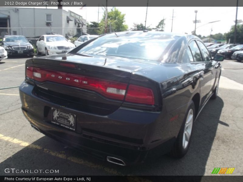 Pitch Black / Black 2012 Dodge Charger SE