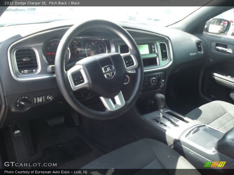 Pitch Black / Black 2012 Dodge Charger SE