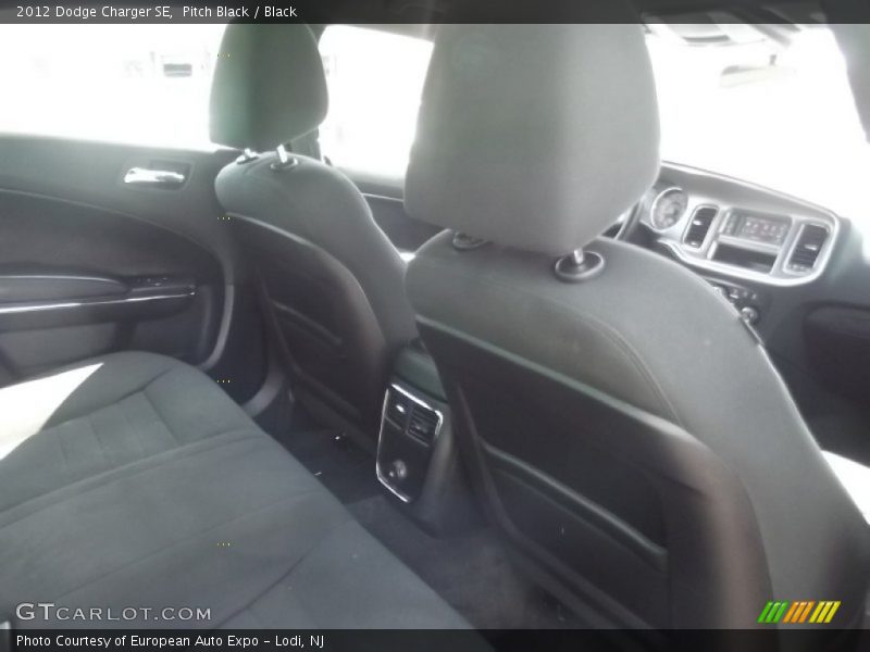 Pitch Black / Black 2012 Dodge Charger SE