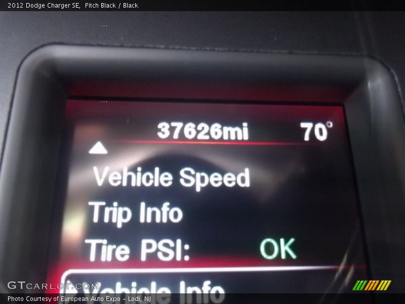 Pitch Black / Black 2012 Dodge Charger SE