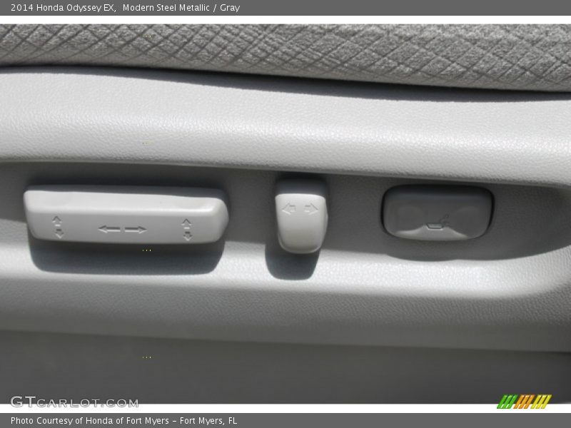 Modern Steel Metallic / Gray 2014 Honda Odyssey EX
