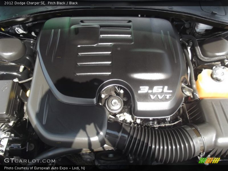 Pitch Black / Black 2012 Dodge Charger SE