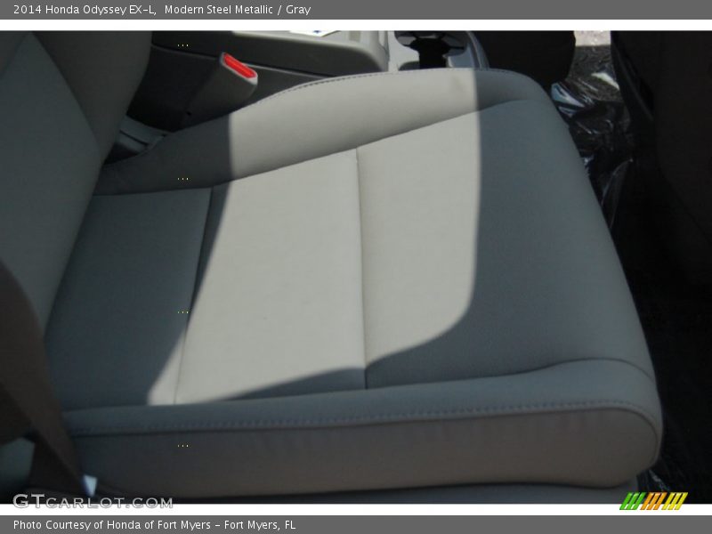 Modern Steel Metallic / Gray 2014 Honda Odyssey EX-L