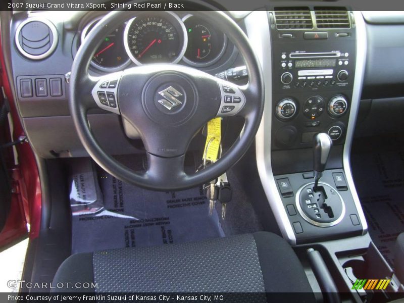 Shining Red Pearl / Black 2007 Suzuki Grand Vitara XSport