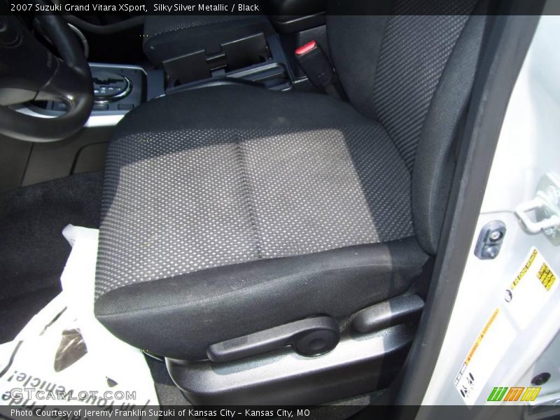 Silky Silver Metallic / Black 2007 Suzuki Grand Vitara XSport