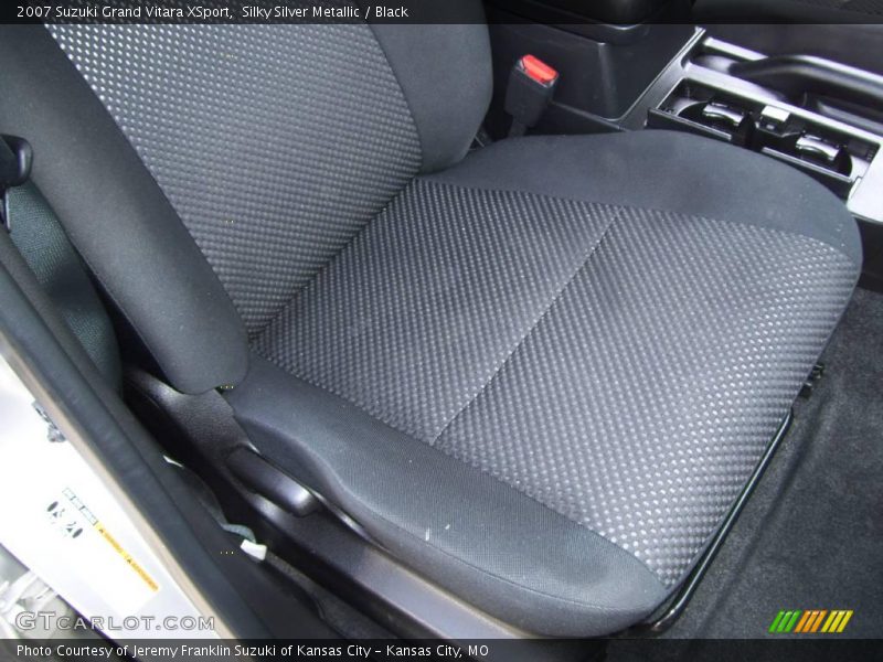 Silky Silver Metallic / Black 2007 Suzuki Grand Vitara XSport